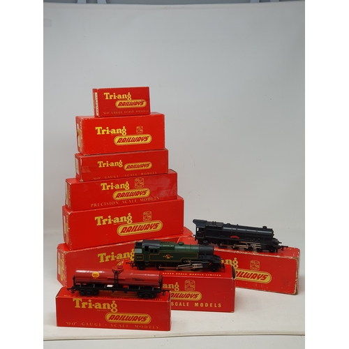 168 - A boxed of boxed Triang 00 gauge including two Princess Locomotives (lacking tenders), B.B. diesel L... 