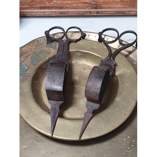 220 - A brass inlaid Tray, brass Dishes, copper Dish, a set of Dice, Darning Tools, various Seals, Treen N... 