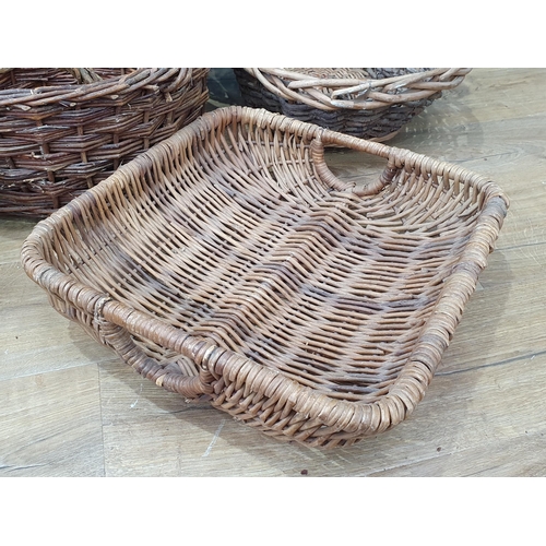 624 - Eight wicker Baskets (R7)