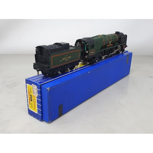 100 - Hornby Dublo 3235 West Country Class Locomotive 'Barnstaple', boxed with packing rings and test tag.... 