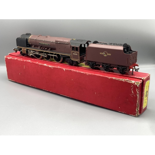 18 - Hornby Dublo 2226 'City of London' early version Locomotive, unused and mint, box excellent complete... 