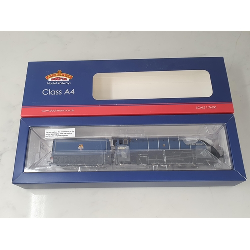 181 - A boxed Bachmann 00 gauge A4 Locomotive 'Sir Nigel Gresley' in B.R. blue livery