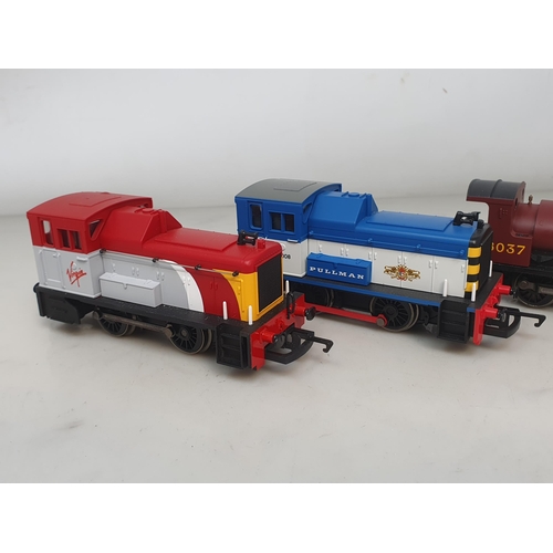 184 - Five unboxed Hornby 00 gauge 0-4-0 Shunters