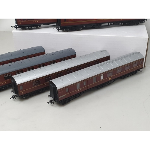 189 - Nine unboxed Hornby 00 gauge LMS Coaches including Restaurant Car and TPO, two LMS Suburban Coaches,... 