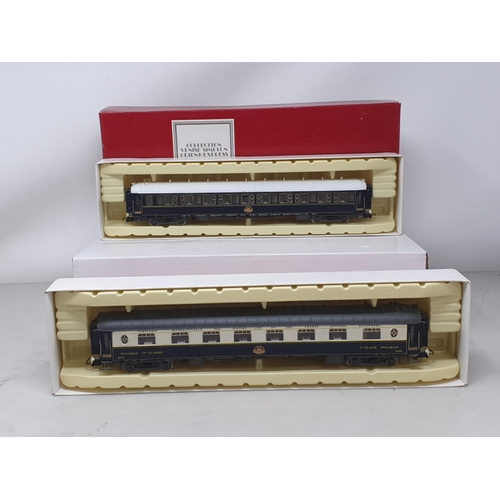 189 - Nine unboxed Hornby 00 gauge LMS Coaches including Restaurant Car and TPO, two LMS Suburban Coaches,... 