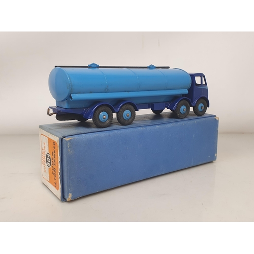 199 - A boxed Dinky Toys No.504 two tone blue Foden 14-ton Tanker