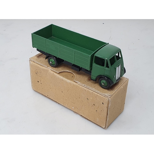 200 - A boxed Dinky Toys No.511  green and black Guy 4-ton Lorry