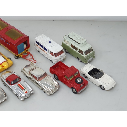 255 - Eleven unboxed Corgi Toys including E-type Jaguar, Mercedes 300SL, Studebaker Golden Hawk, Land Rove... 