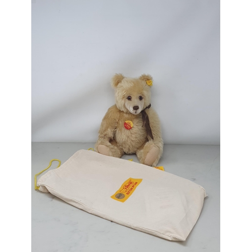 337 - A Steiff OrIginal mohair Teddy Bear 010354 in strung bag