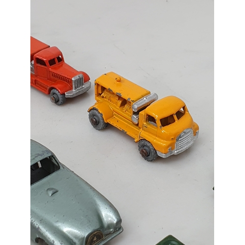 376 - Sixteen Lesney Matchbox early issue Models including Ford Station Wagon, Jaguar 3.4 litre, Astone Ma... 