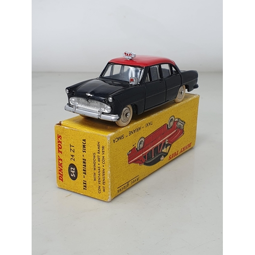 383 - A boxed French Dinky Toys No.542 Taxi 'Ariane' Simca