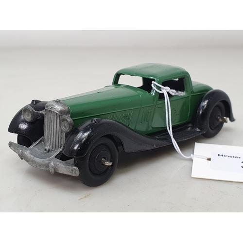 392 - A Dinky Toys 36b green Bentley