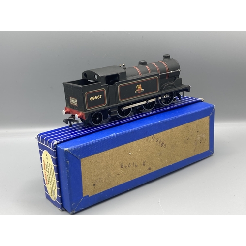 43 - Hornby Dublo EDL17 0-6-2T in matt B.R. black livery in Nr mint condition. Box is the scarcer late ve... 