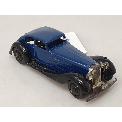 443 - A Dinky Toys 36d dark blue Rover