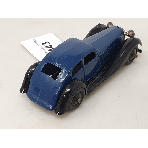 443 - A Dinky Toys 36d dark blue Rover