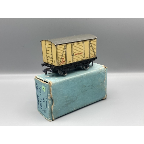 48 - A rare Hornby Dublo  D1 early post-war S.R. Meat Van. Superb example in mint condition with galvanis... 