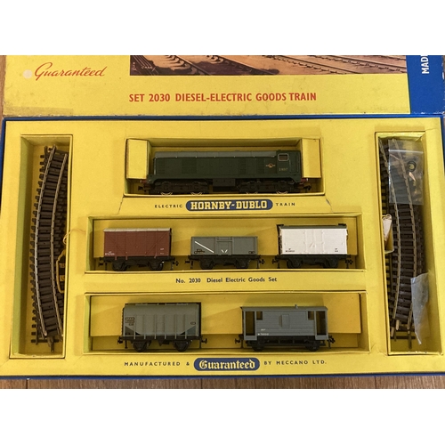 5 - Hornby Dublo 2030 Bo-Bo Diesel Goods Set. Contents in mint condition showing no signs of use  to whe... 