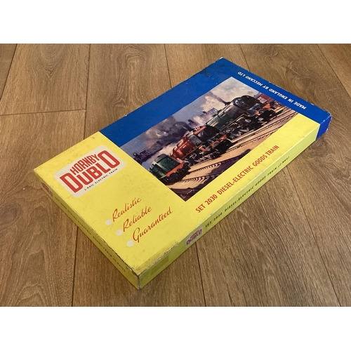 5 - Hornby Dublo 2030 Bo-Bo Diesel Goods Set. Contents in mint condition showing no signs of use  to whe... 