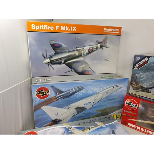 533 - Ten boxed Airfix, Revell and other plastic Kits including TSR-2, 90 Years of Fighters Pack, Spitfire... 