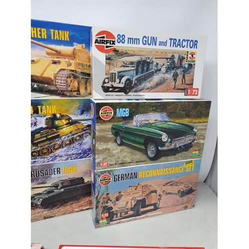 538 - Fifteen boxed Airfix 1:72 scale Vehicle Kits