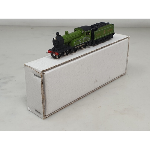 543 - A boxed Union Mills N gauge R Class 4-4-0 Locomotive in North Eastern green livery