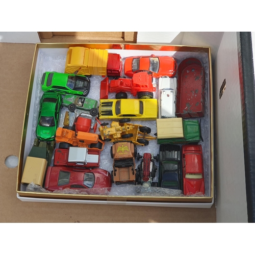 563 - A box of modern diecast Models including Solido, Real Wheels and Corgi