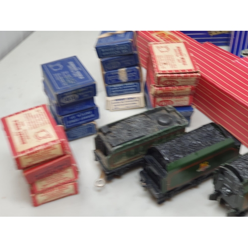 577 - A box of Hornby Dublo accessories and spares including three boxed T.P.O Mail Van Sets, two boxed T.... 