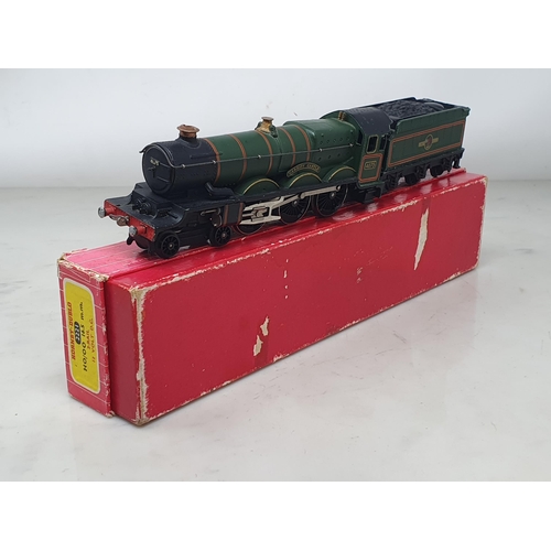 73 - Hornby Dublo 2231 0-6-0 Diesel Shunter, boxed and 2221 'Cardiff Castle' Locomotive, boxed