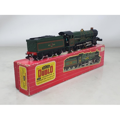 73 - Hornby Dublo 2231 0-6-0 Diesel Shunter, boxed and 2221 'Cardiff Castle' Locomotive, boxed