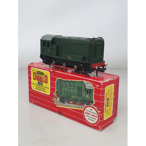 74 - Hornby Dublo 2231 0-6-0 Diesel Shunter, boxed and 2232 Co-Co diesel Locomotive, boxed