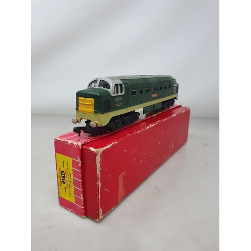 77 - Hornby Dublo 2234 Deltic diesel Locomotive 'Crepello', boxed