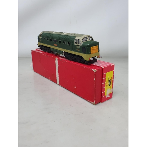 78 - Hornby Dublo 2234 Deltic diesel Locomotive 'Crepello', boxed with instructions