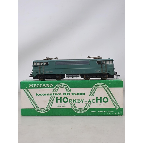 79 - Hornby AC-HO 638 Bo-Bo Locomotive, boxed