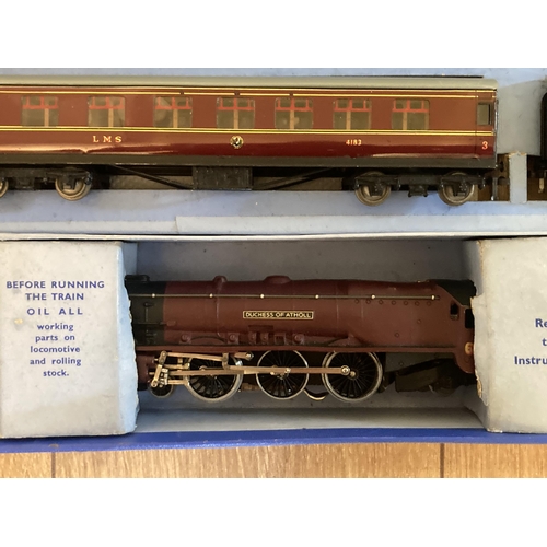 8 - Hornby Dublo EDP2 'Duchess of Atholl' Passenger Set, contents in Nr mint condition, box base Ex-plus... 