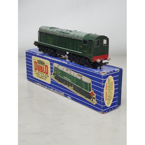 82 - Hornby Dublo L30 Bo-Bo diesel Locomotive, boxed and 3232 Co-Co diesel Locomotive, boxed