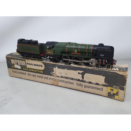 96 - Wrenn W2212 A4 Locomotive 'Sir Nigel Gresley', boxed and Wrenn W2236 West Country Class Locomotive '... 