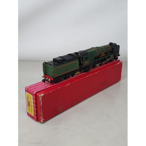 98 - Hornby Dublo 2235 West Country Class Locomotive 'Barnstaple', boxed