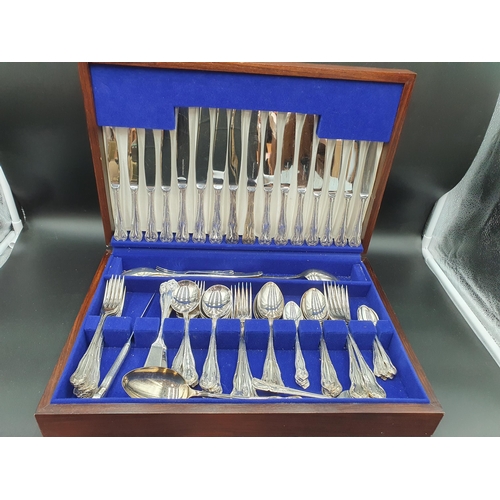 117 - A Canteen of  plated Cavalier Cutlery for six persons, in case