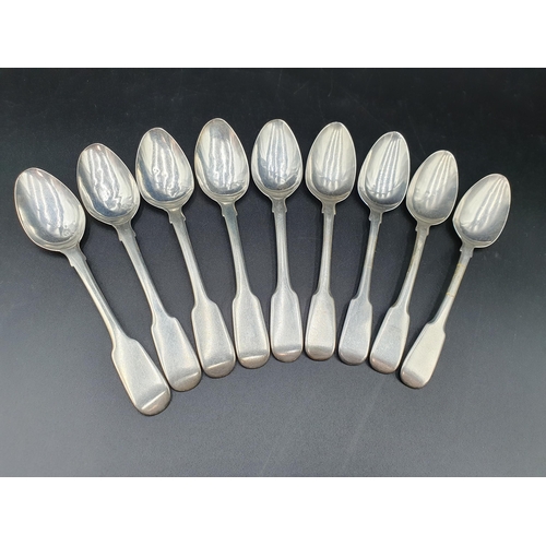 129 - Nine Georgian silver Teaspoons, fiddle pattern, London 1808 and 1822, 175gms