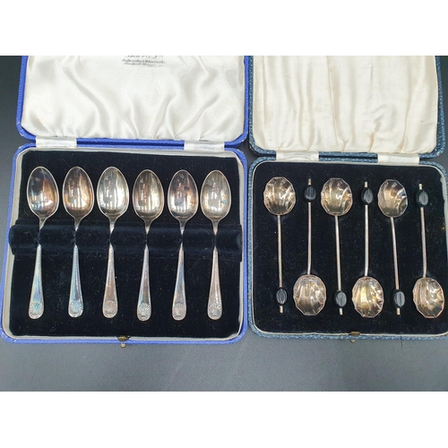 137 - Six George V silver shell pattern Coffee Spoons, Sheffield 1932, and six bean handled Coffee Spoons,... 