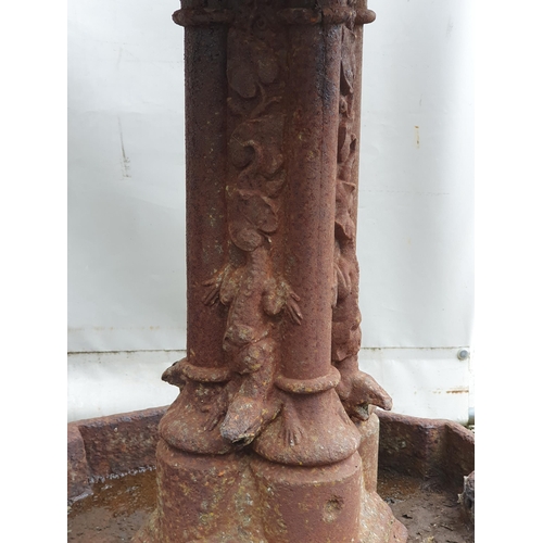 224 - A cast iron Fountain with circular top (cracked), the cluster column with design of lizards and foli... 