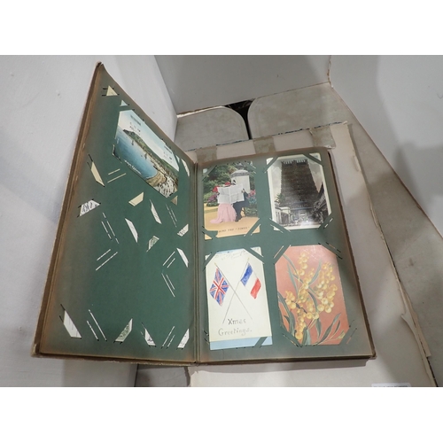 372 - A small quantity of Stereoscopic Cards, two Albums of Postcards, and a book with Postcards,