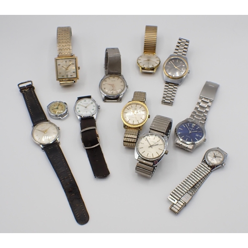 152 - A collection of vintage Wristwatches