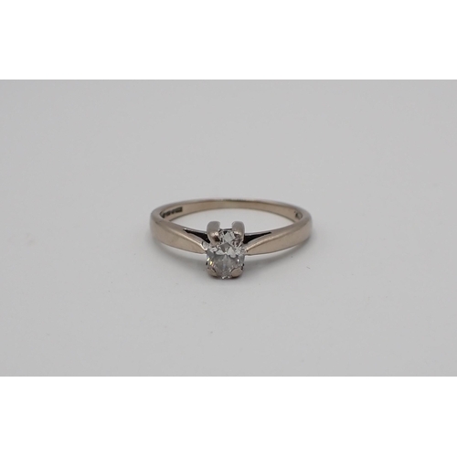 170 - A Diamond single stone Ring claw-set oval-cut stone, est 0.25cts, in 18ct white gold, ring size J 1/... 