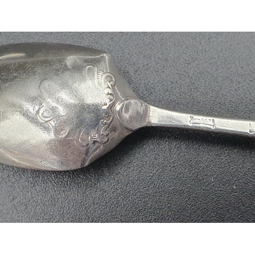 260 - A George III silver Caddy Spoon old English pattern, London 1808, maker: P & W Bateman, pair of Salt... 