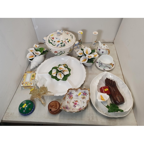 386 - A Gien, France, covered Tureen, a pair of matching Candlesticks, a Battistello F. lily pad hors d'oe... 