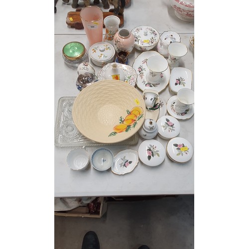 309 - Assorted china including Wedgwood 'Hathaway Rose' Dressing Table items, etc. (R5)