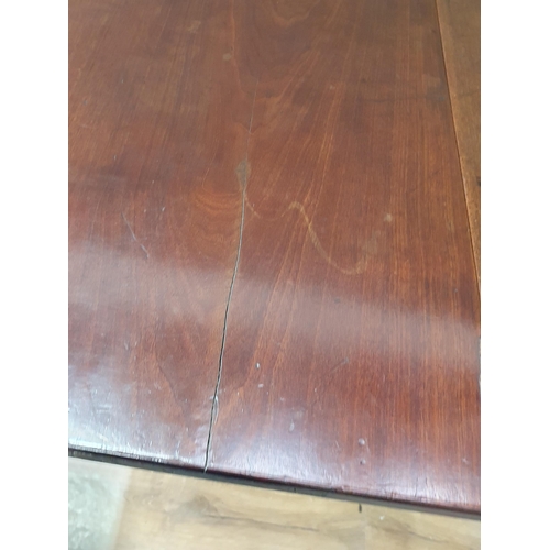 526 - An 18th Century mahogany dropleaf Dining Table on pad feet 4ft W x 2ft 5in H (R3).