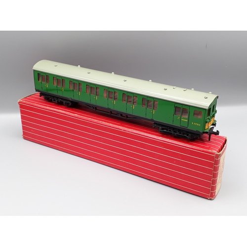 1017 - Hornby Dublo 4150 EMU Trailer Coach, superb example in mint condition showing no signs of use to the... 