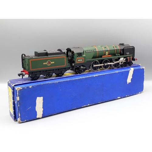 1029 - Hornby Dublo 'Dorchester' Locomotive, mint boxed. Locomotive and tender in mint condition, has been ... 